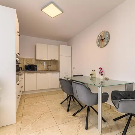 Casa Aurora 1 Apartment Brașov